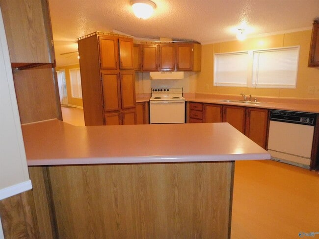 Building Photo - 498 Berry Hollow Rd