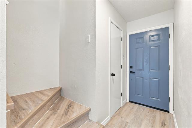 Building Photo - 8108 Foxfire Ln