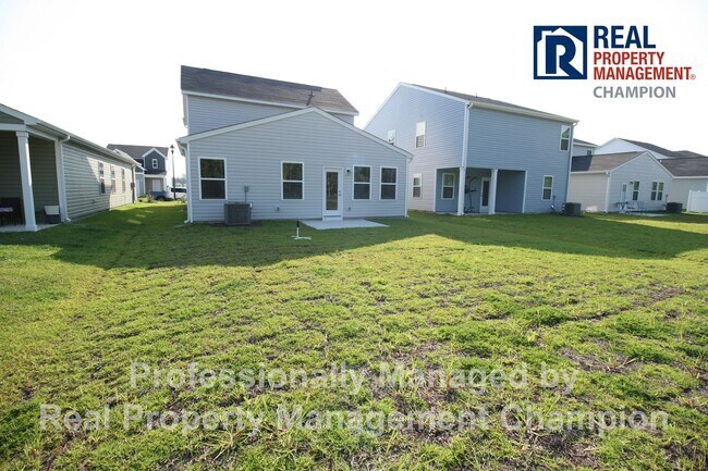 Building Photo - 1095 Hanson Dr