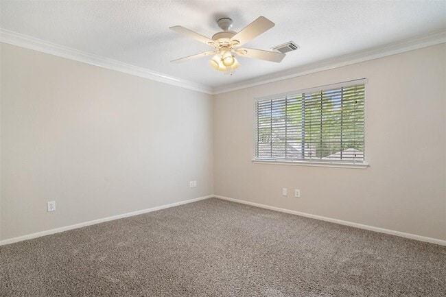 Building Photo - 50 N Cochrans Green Cir