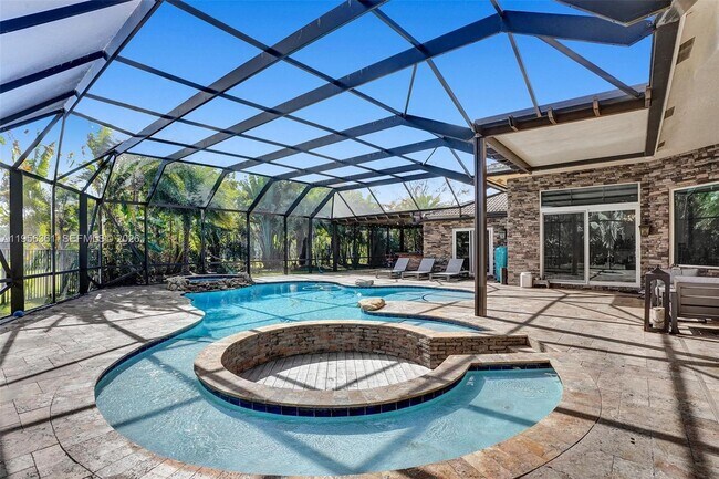 Building Photo - 306 Egret Ln