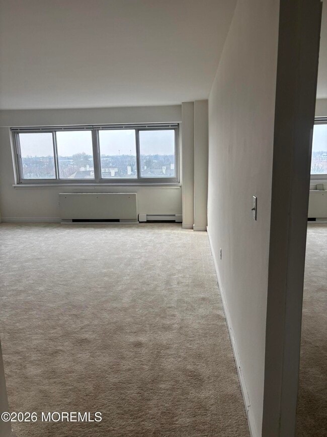 Building Photo - 385 Ocean Blvd