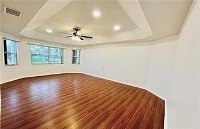 Building Photo - 11041 Harbour Springs Cir