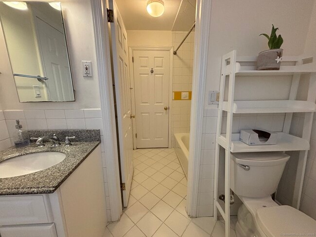 Building Photo - 43 Kent Hills Ln