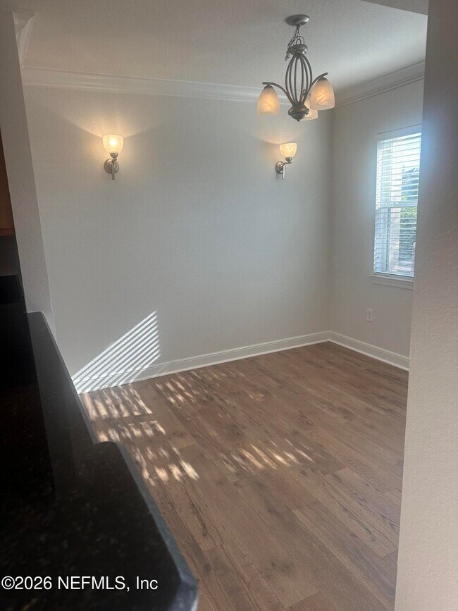 Building Photo - 204 Laguna Villa Blvd