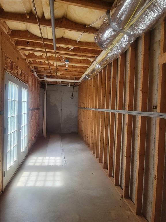 Building Photo - 5555 Holly Springs Dr