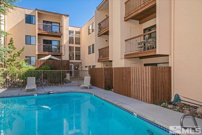 Building Photo - 2700 Plumas St