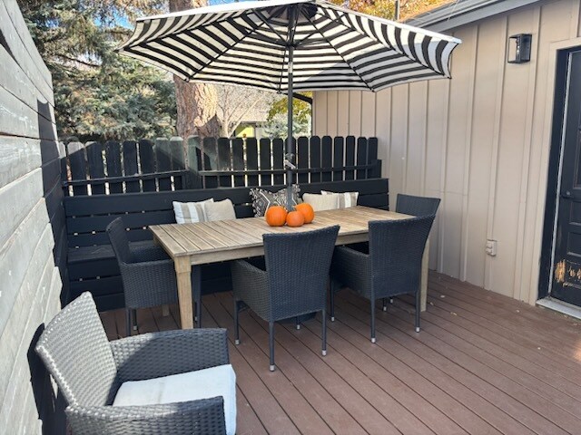 Building Photo - 79 Navajo