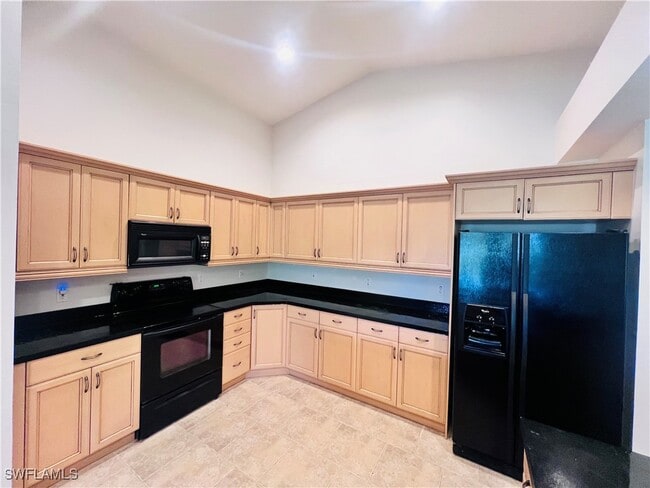 Building Photo - 3981 Bennett Ln