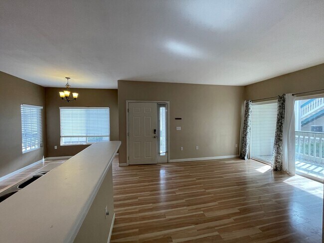 Building Photo - 1146 Opal St