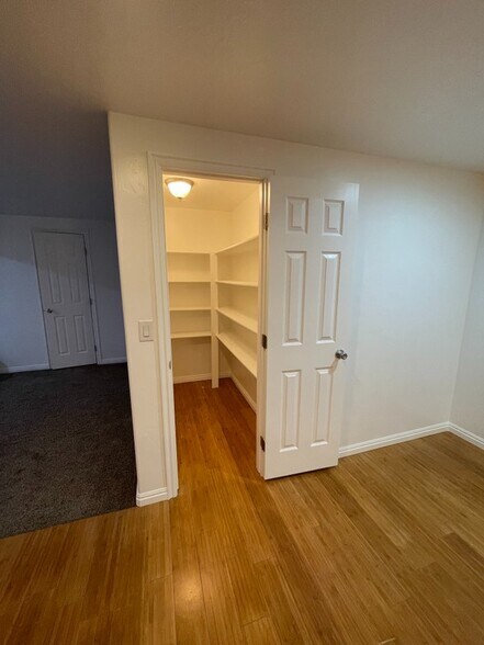 Building Photo - 87 W Casi Way