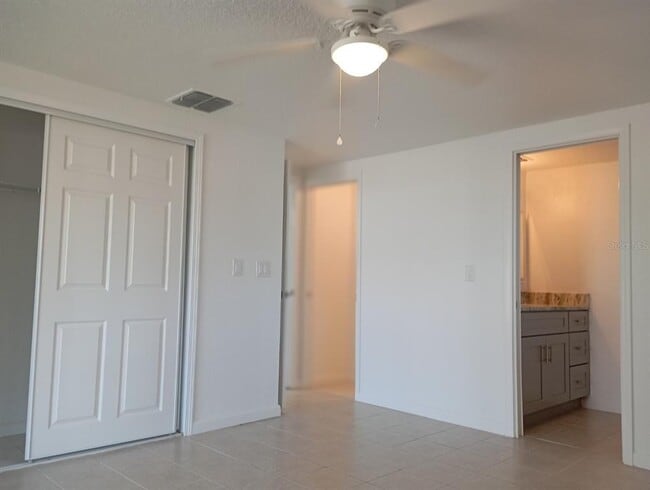Building Photo - 5024 Miller Bayou Dr