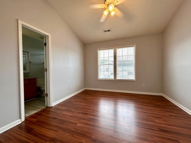Building Photo - 14742 Lions Pride Ct