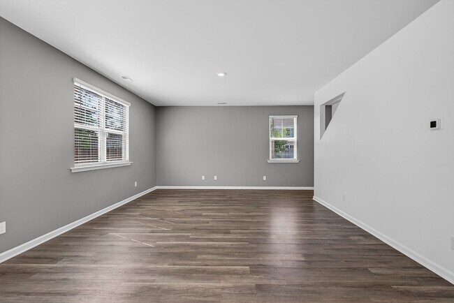 Building Photo - Coastal Living in The Preserve at Tidewater