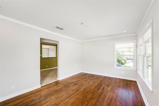 Building Photo - 8314 Polar Dr