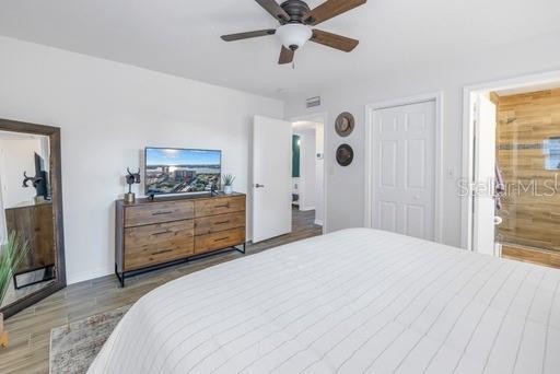 Building Photo - 6990 Place De La Paix