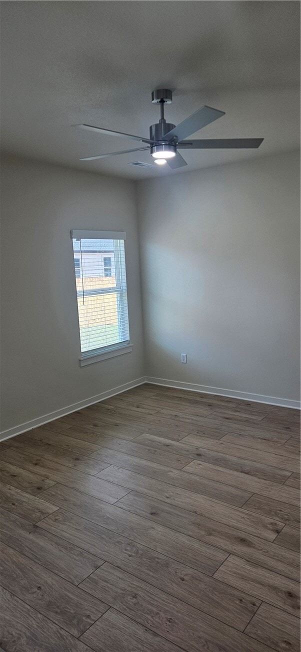 Building Photo - 5910 SW Coywolf St
