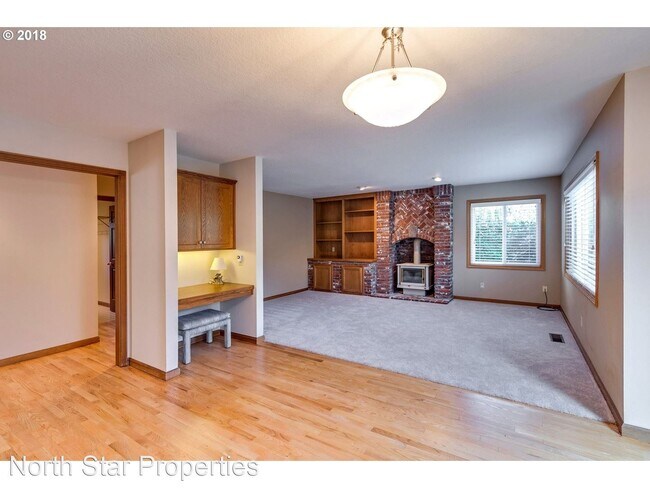 Building Photo - 4 br, 2.5 bath House - 3742 River's Edge D...