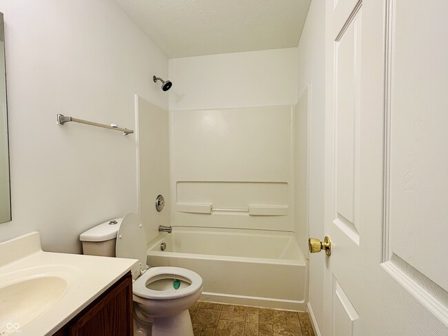 Building Photo - 12655 Braddock Ln