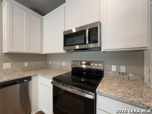 Building Photo - 2085 Silver Oaks