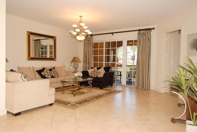 Building Photo - 4445 El Mar Dr