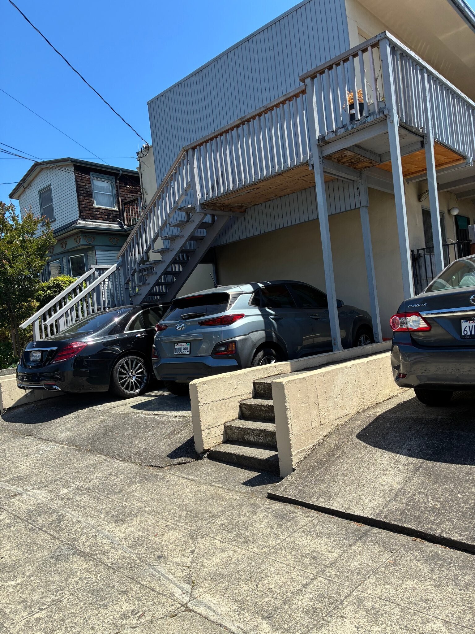 Building Photo - 663 Alcatraz Ave