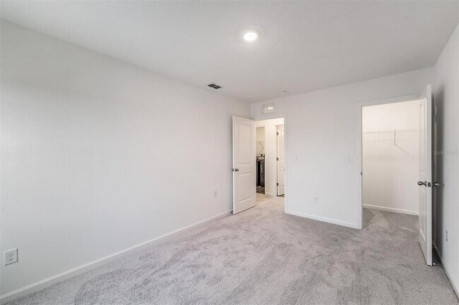 Building Photo - 35412 Eastbrook Ave