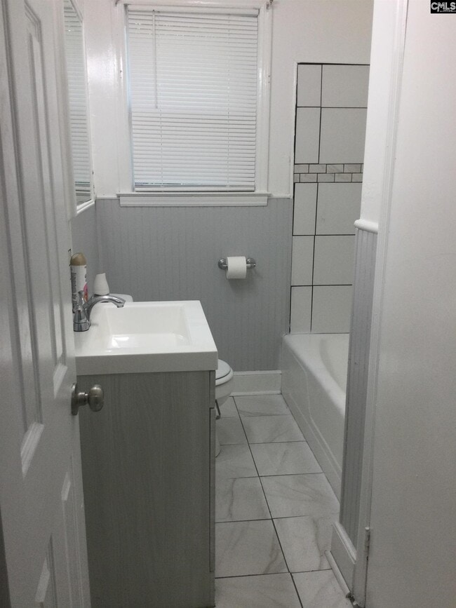 Building Photo - 1398 Williams Estate Dr