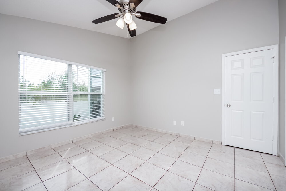 Building Photo - 1340 Sierra Cir