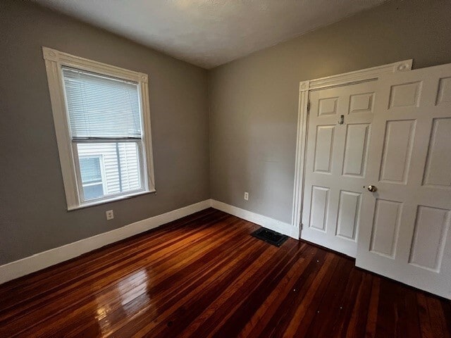 Building Photo - 11 Sunset St