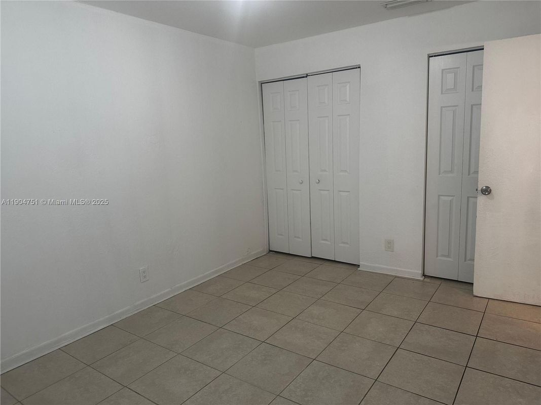 Building Photo - 5313 NW 23rd St