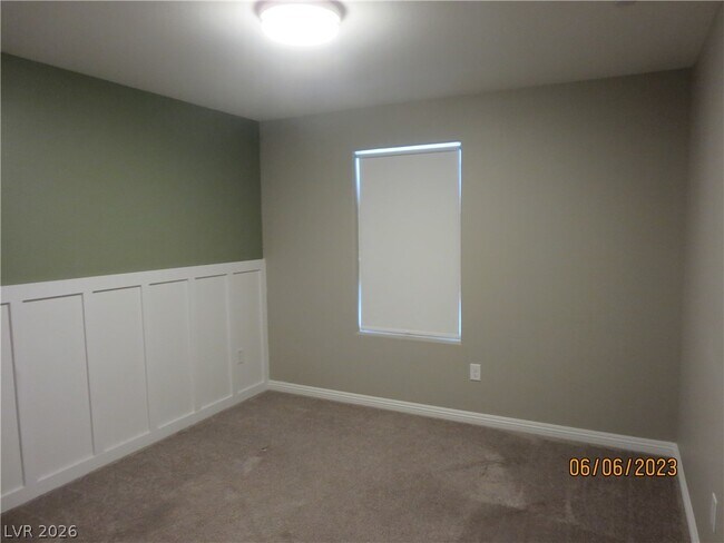 Building Photo - 1012 Huckburn Ave