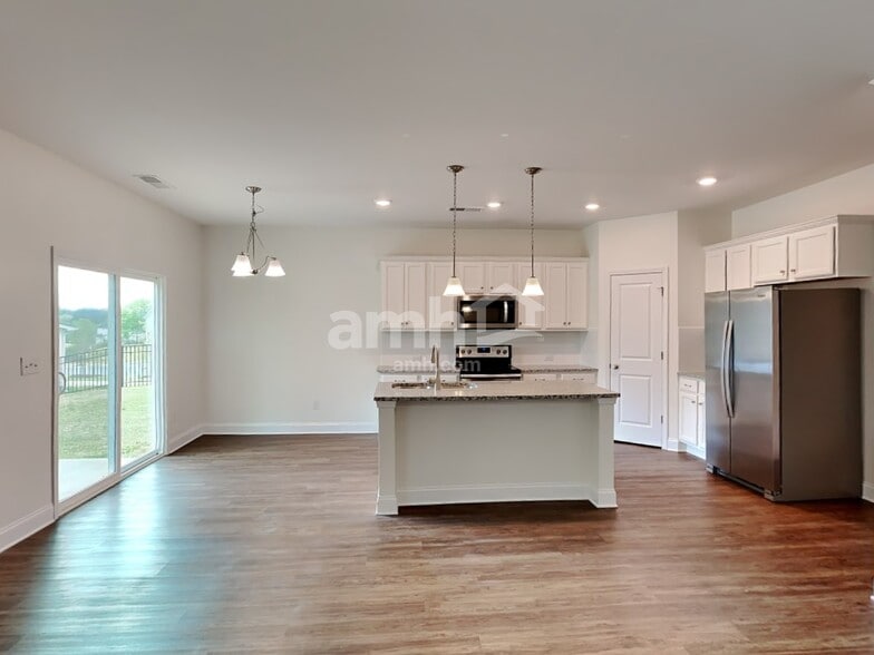 Building Photo - 4901 Wilcrest Ct