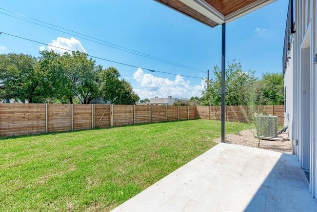 Building Photo - 200 Tillery Sq