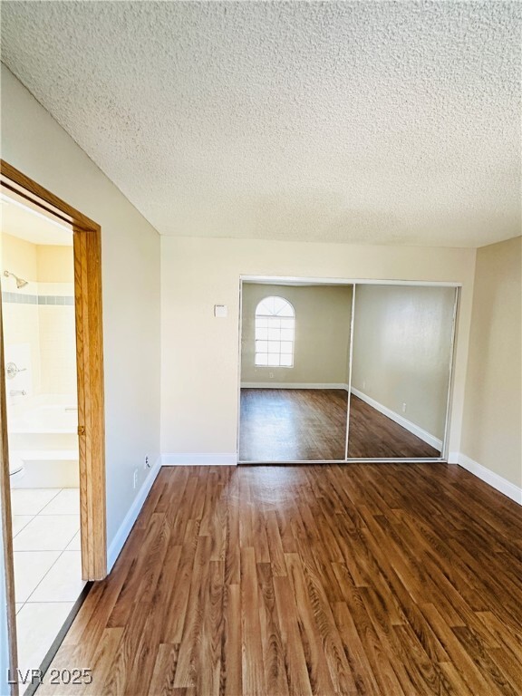 Building Photo - 2977 Juniper Hills Blvd