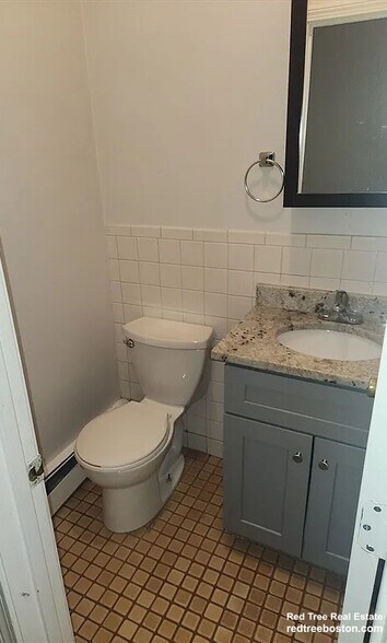 Building Photo - 3148 Washington St