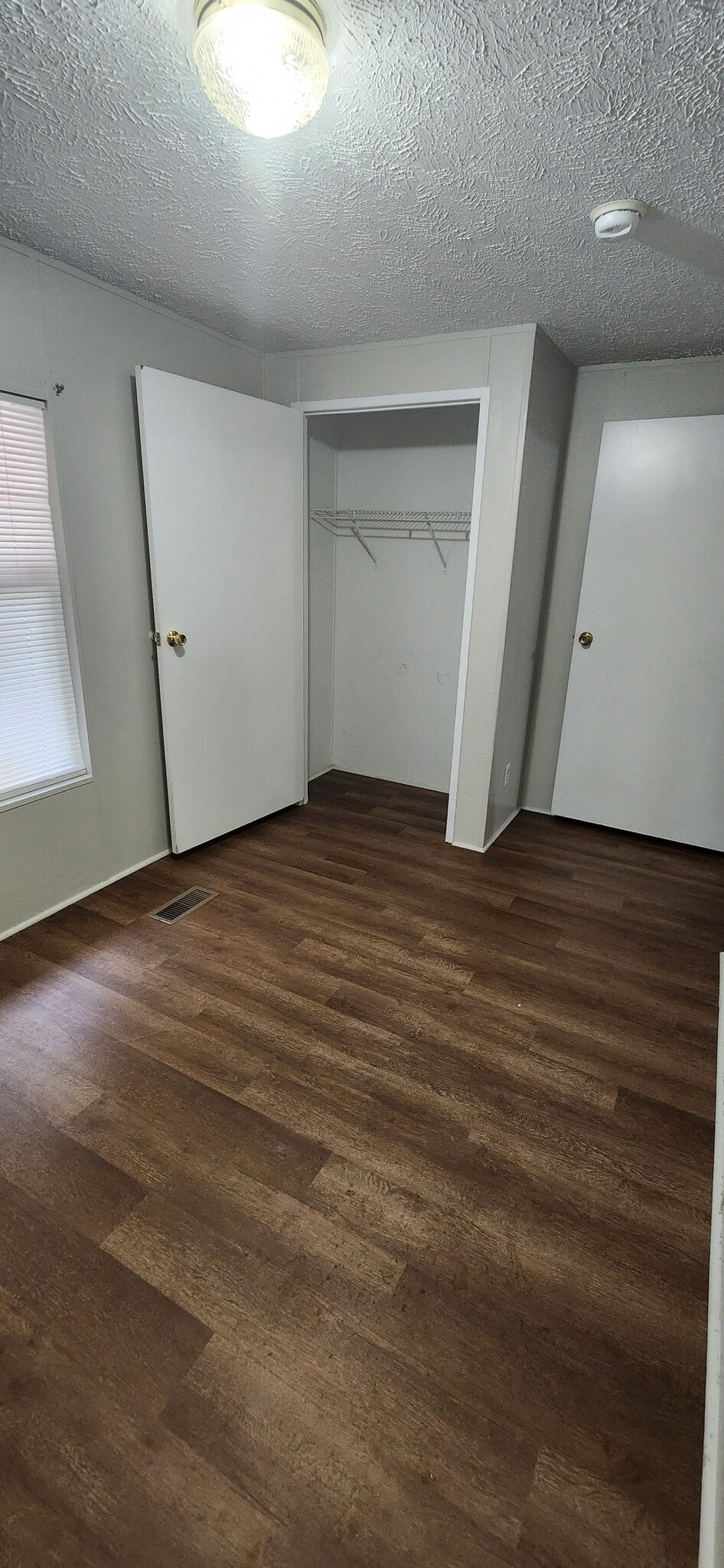 Building Photo - 120 Pecan St