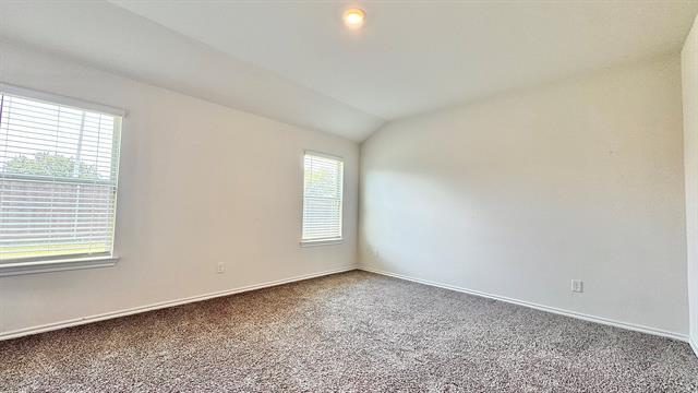 Building Photo - 1420 Stuarts Frst Dr