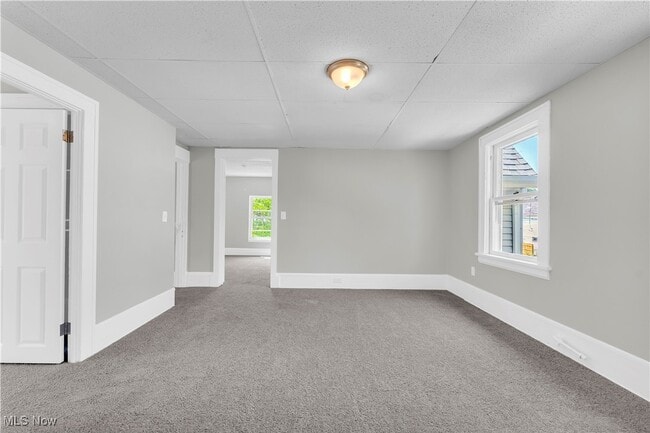 Building Photo - 3153 W 88th St