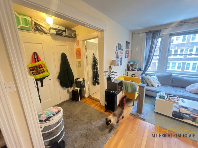 Building Photo - 1625 Commonwealth Ave