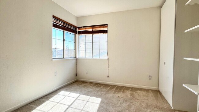 Building Photo - 3007 Crystal Creek Dr