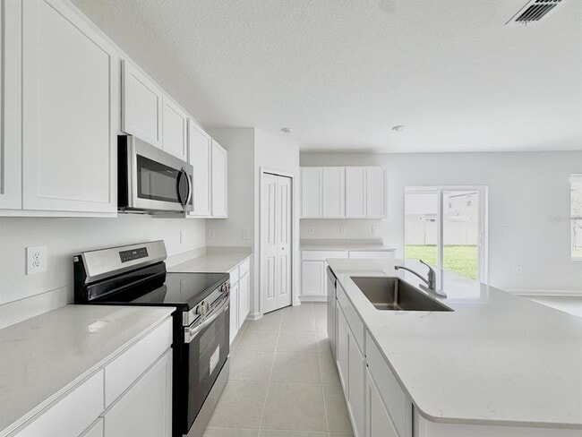 Building Photo - 3614 Hardman Dr