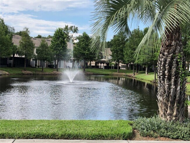 Building Photo - 656 Pinebranch Cir