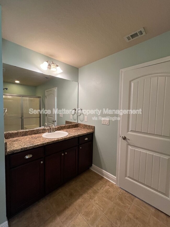 Building Photo - 4496 Fiske St