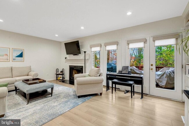 Building Photo - 12552 Garland Tree Ct