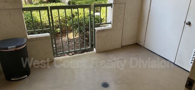 Building Photo - 8690 New Salem St