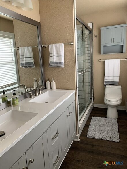 Building Photo - 952 Fannin Loop