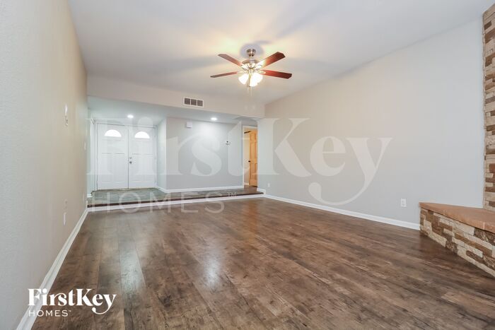 Building Photo - 17824 N 57th Dr
