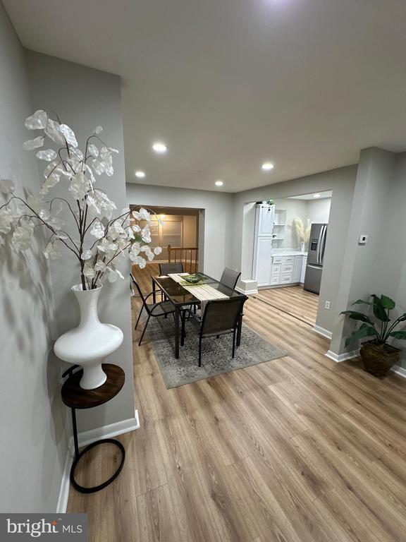 Building Photo - 6521 Gildar St