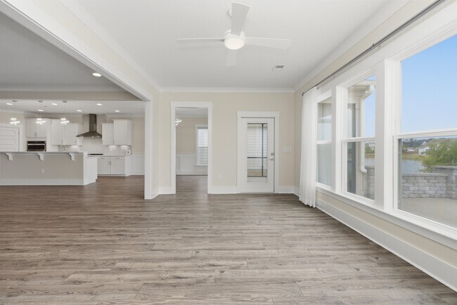 Building Photo - 7129 Spoleto Dr